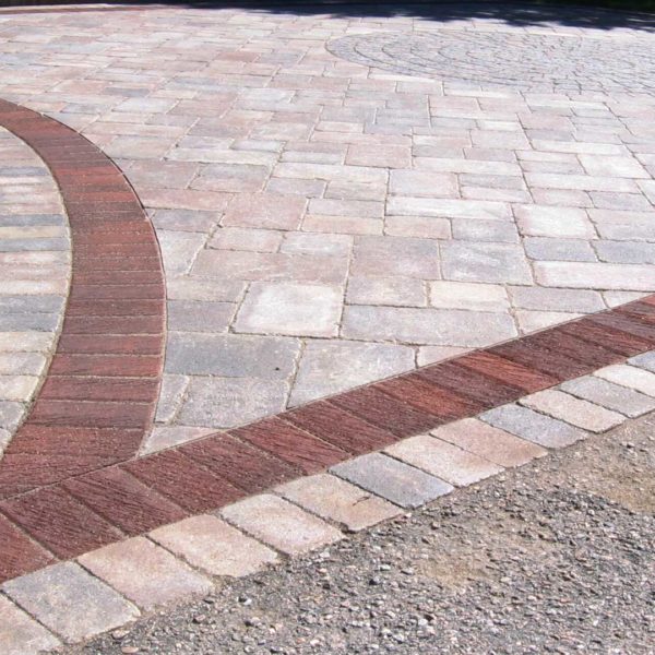 Scenic Style Ltd - Custom Stone Driveway & Pavers